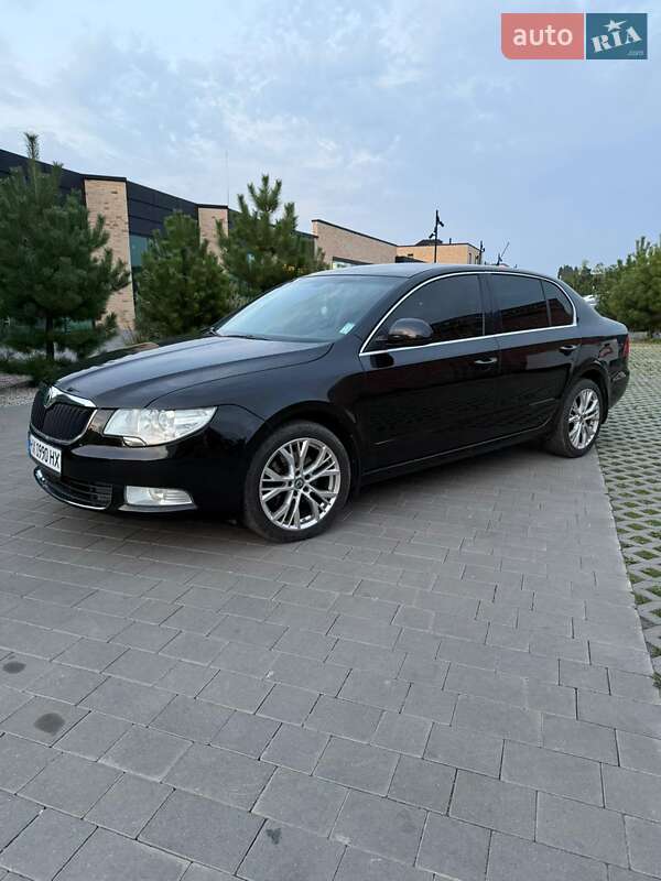 Лифтбек Skoda Superb 2008 в Хмельницком