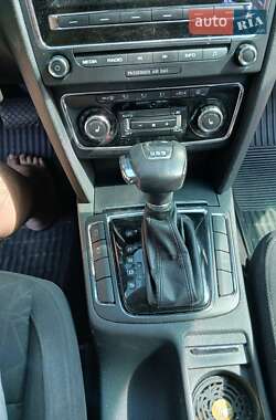 Универсал Skoda Superb 2011 в 