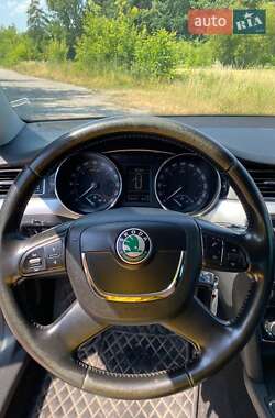 Универсал Skoda Superb 2012 в 