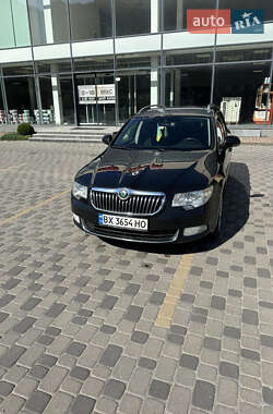Універсал Skoda Superb 2012 в Хмельницькому