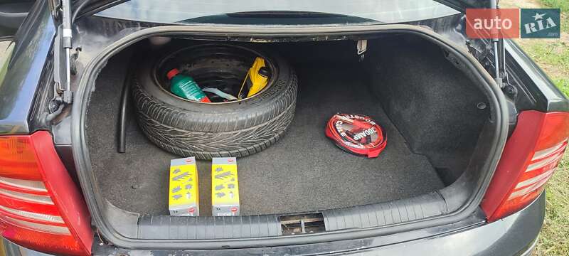 Лифтбек Skoda Superb 2002 в Ужгороде фото 7 Лифтбек Skoda Superb 2002 в Ужгороде