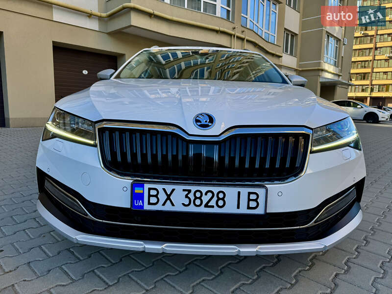 Універсал Skoda Superb 2020 в Хмельницькому