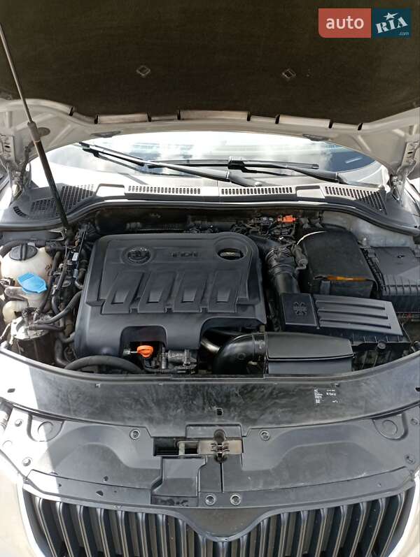 Универсал Skoda Superb 2013 в Александрие