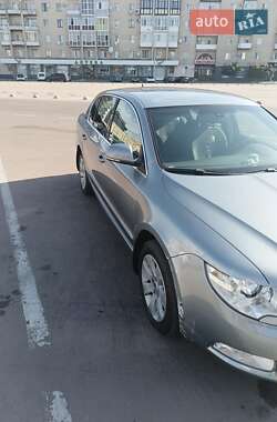 Лифтбек Skoda Superb 2010 в 