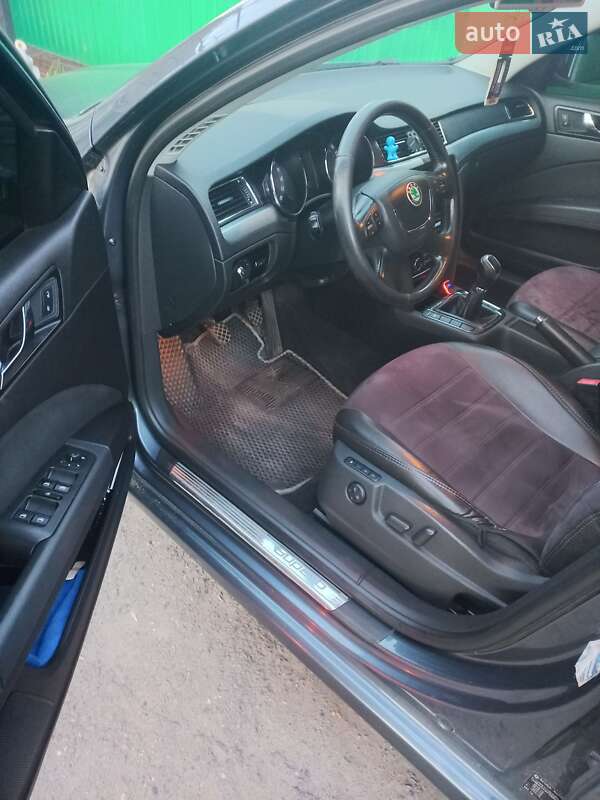 Лифтбек Skoda Superb 2008 в Звенигородке