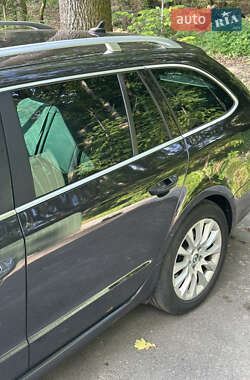 Универсал Skoda Superb 2012 в 