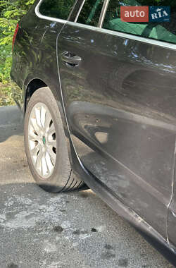 Універсал Skoda Superb 2012 в Ужгороді