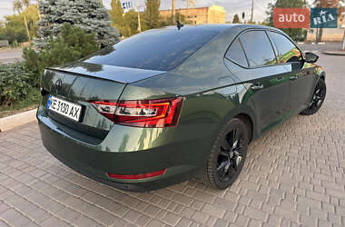 Лифтбек Skoda Superb 2018 в 