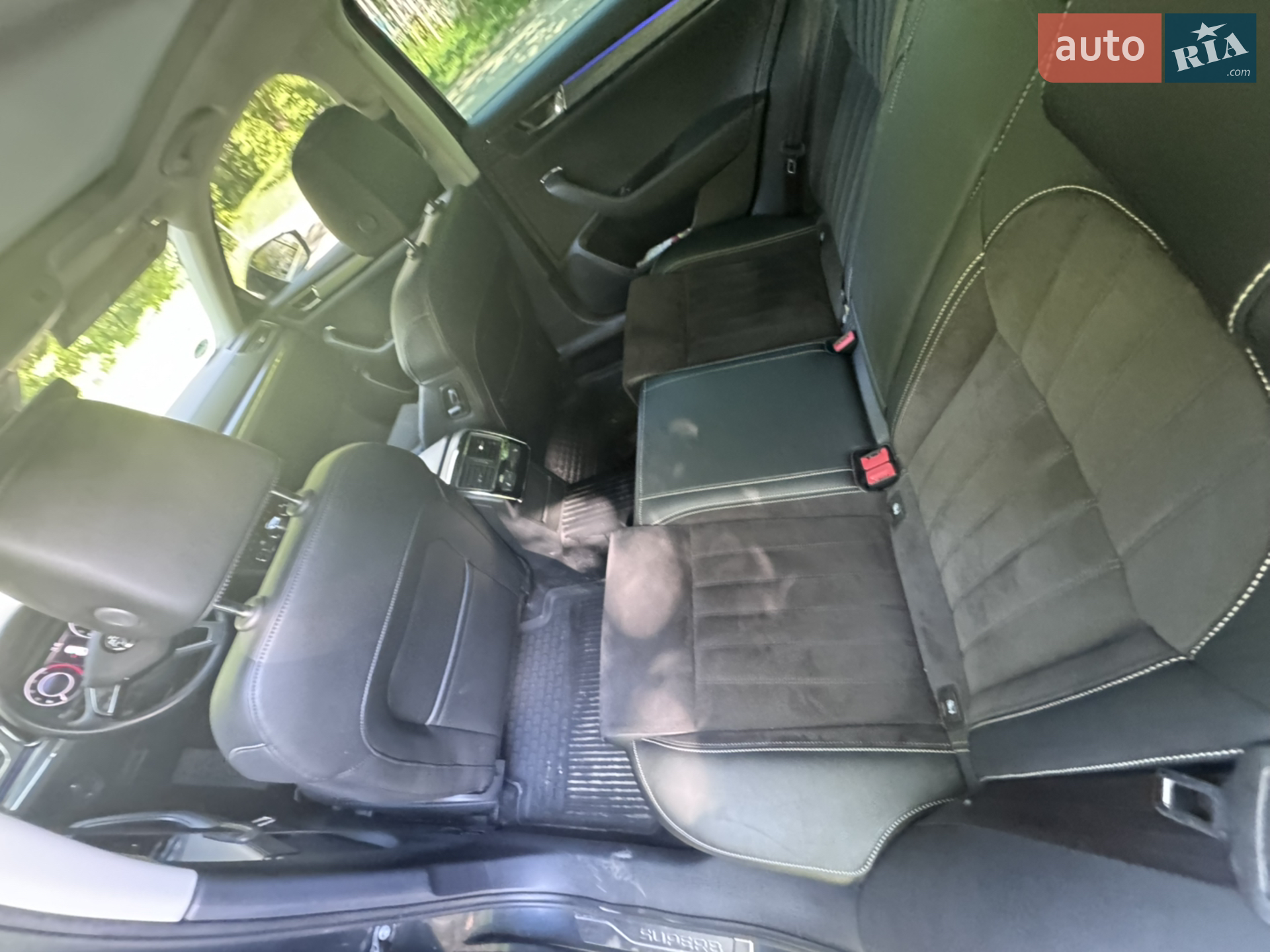 2020 Skoda Superb - мініатюра 23