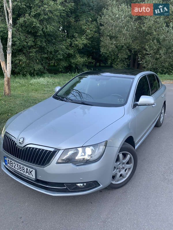 Ліфтбек Skoda Superb 2015 в Вінниці