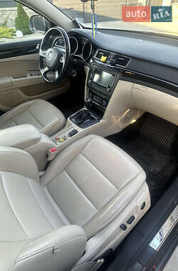 Универсал Skoda Superb 2015 в 