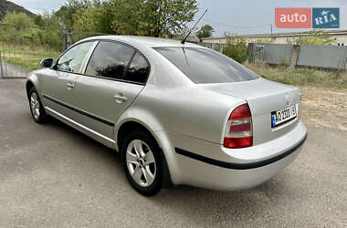 Лифтбек Skoda Superb 2007 в 