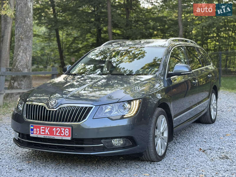 Универсал Skoda Superb 2013 в Радивилове