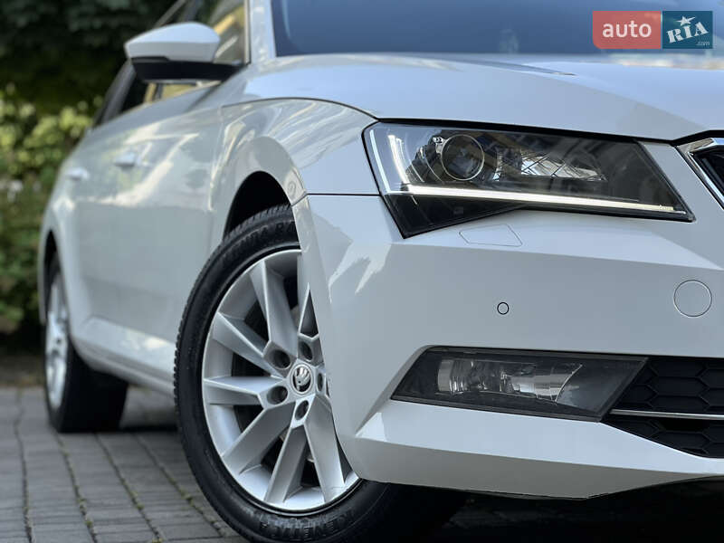 Универсал Skoda Superb 2018 в Ивано-Франковске