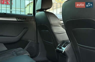 Лифтбек Skoda Superb 2015 в 