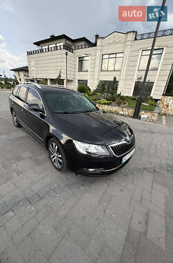 Универсал Skoda Superb 2014 в Хусте