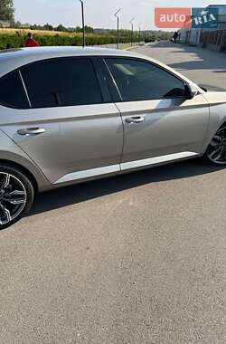 Лифтбек Skoda Superb 2018 в 