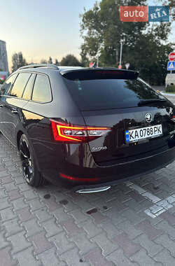 Универсал Skoda Superb 2018 в 