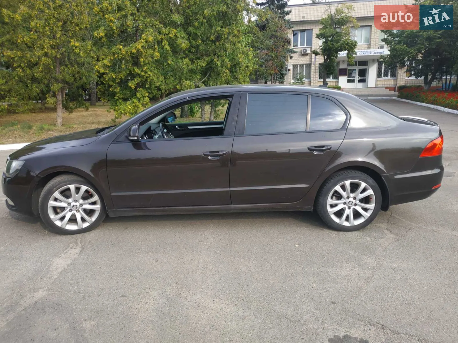 2014 Skoda Superb - мініатюра 7