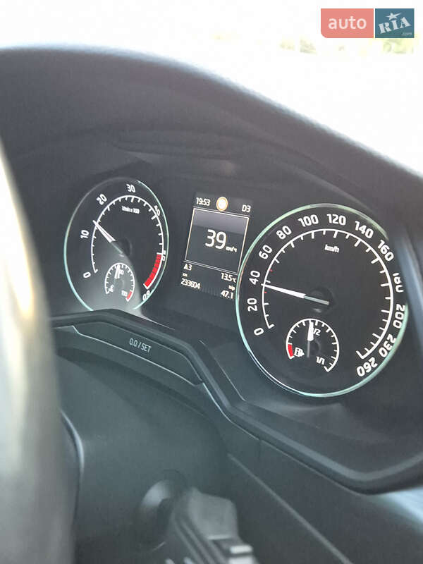 Универсал Skoda Superb 2017 в Днепре фото 19 Универсал Skoda Superb 2017 в Днепре