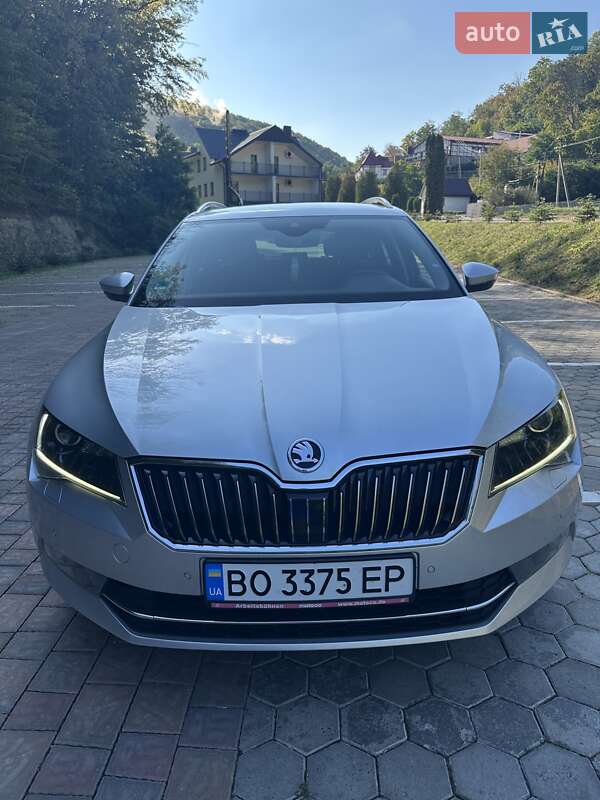 Універсал Skoda Superb 2016 в Заліщиках