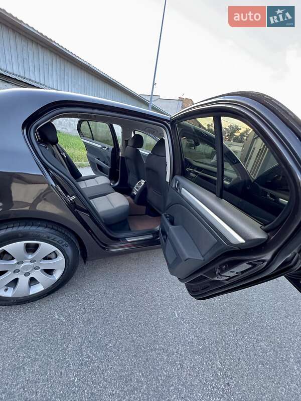 Лифтбек Skoda Superb 2012 в Киеве фото 32 Лифтбек Skoda Superb 2012 в Киеве