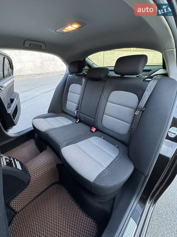 Лифтбек Skoda Superb 2012 в Киеве фото 39 Лифтбек Skoda Superb 2012 в Киеве