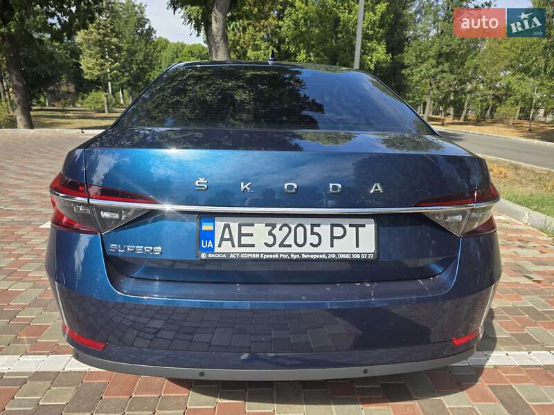 Лифтбек Skoda Superb 2021 в Кропивницком