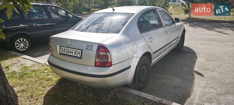 Лифтбек Skoda Superb 2007 в Киеве