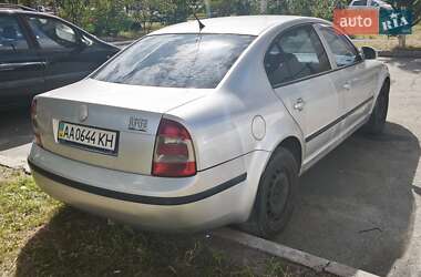 Лифтбек Skoda Superb 2007 в 