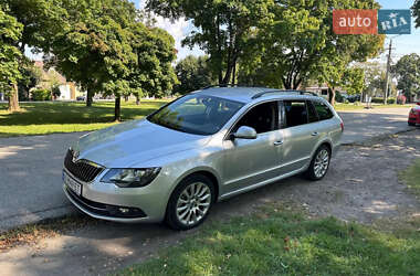 Универсал Skoda Superb 2013 в 