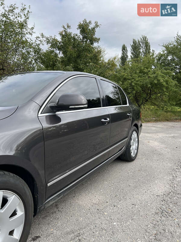 Ліфтбек Skoda Superb 2008 в Хмельницькому