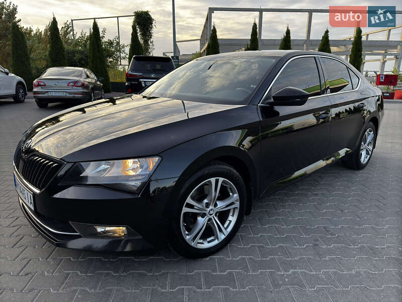 Skoda Superb 2015