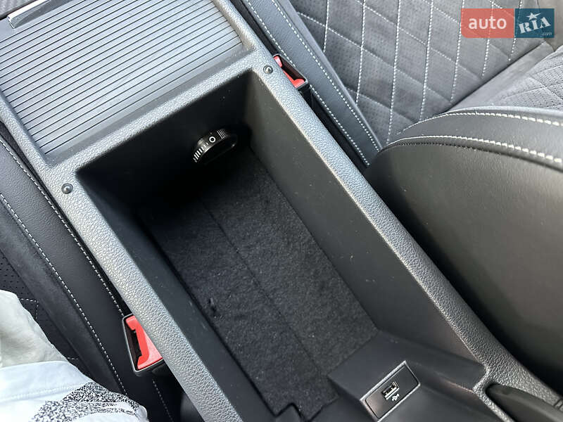 Лифтбек Skoda Superb 2021 в Мукачево