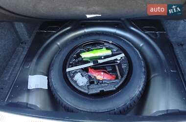 Лифтбек Skoda Superb 2011 в 