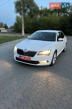 Универсал Skoda Superb 2016 в 