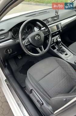 Универсал Skoda Superb 2016 в 