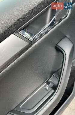 Универсал Skoda Superb 2016 в 