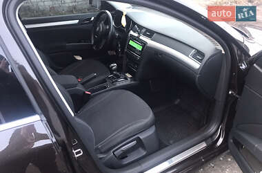 Лифтбек Skoda Superb 2012 в 