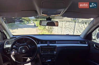 Лифтбек Skoda Superb 2012 в 