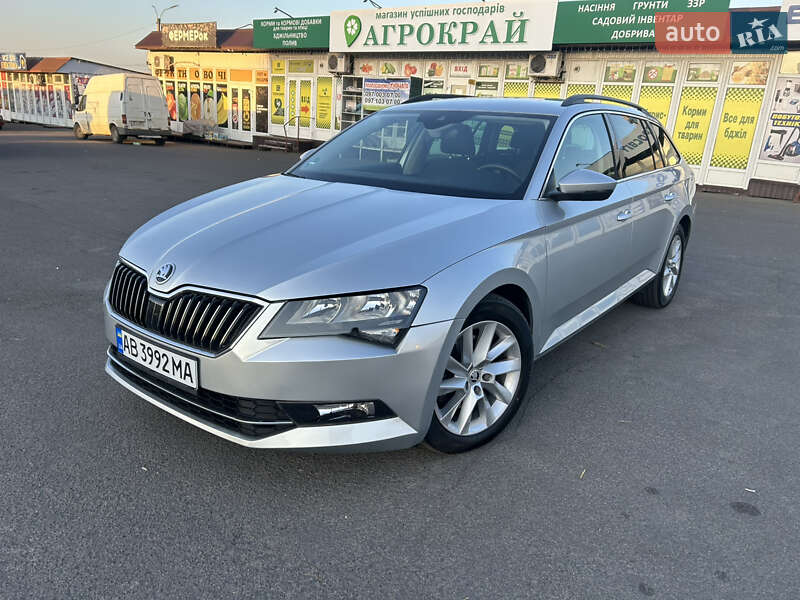 Универсал Skoda Superb 2017 в Тульчине