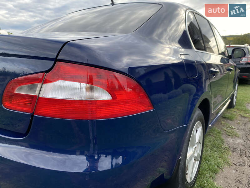 Ліфтбек Skoda Superb 2008 в Чернівцях