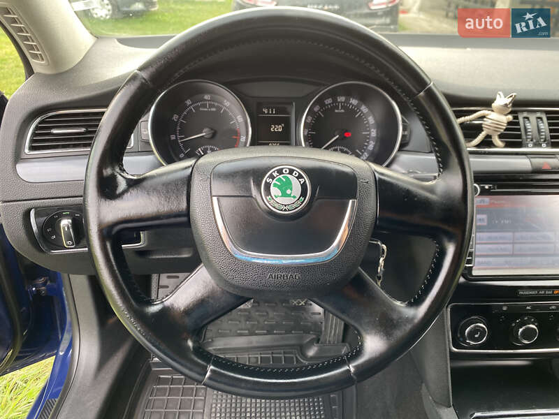 Ліфтбек Skoda Superb 2008 в Чернівцях