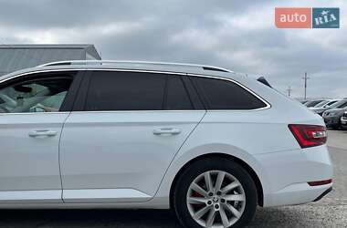 Универсал Skoda Superb 2018 в 