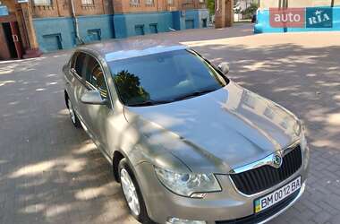 Ліфтбек Skoda Superb 2013 в 