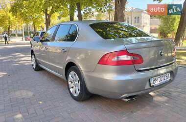 Ліфтбек Skoda Superb 2013 в 