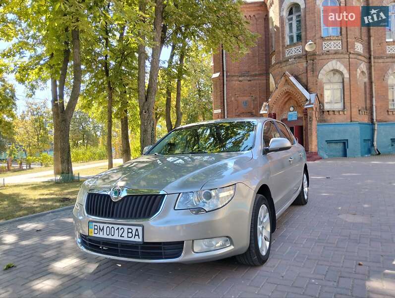 Ліфтбек Skoda Superb 2013 в 