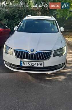 Универсал Skoda Superb 2014 в 