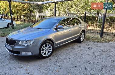 Лифтбек Skoda Superb 2009 в Павлограде