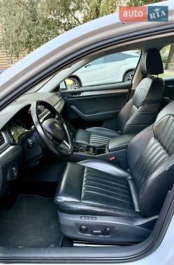 Лифтбек Skoda Superb 2018 в 